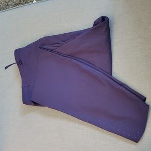 All in motion leggings